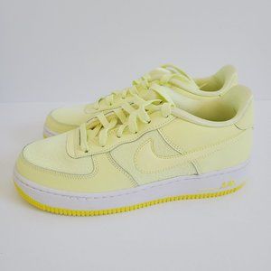 NEW Nike Air Force 1 Low LV8 GS AV8183-800 Size Youth Size 6Y Womens Size 7.5